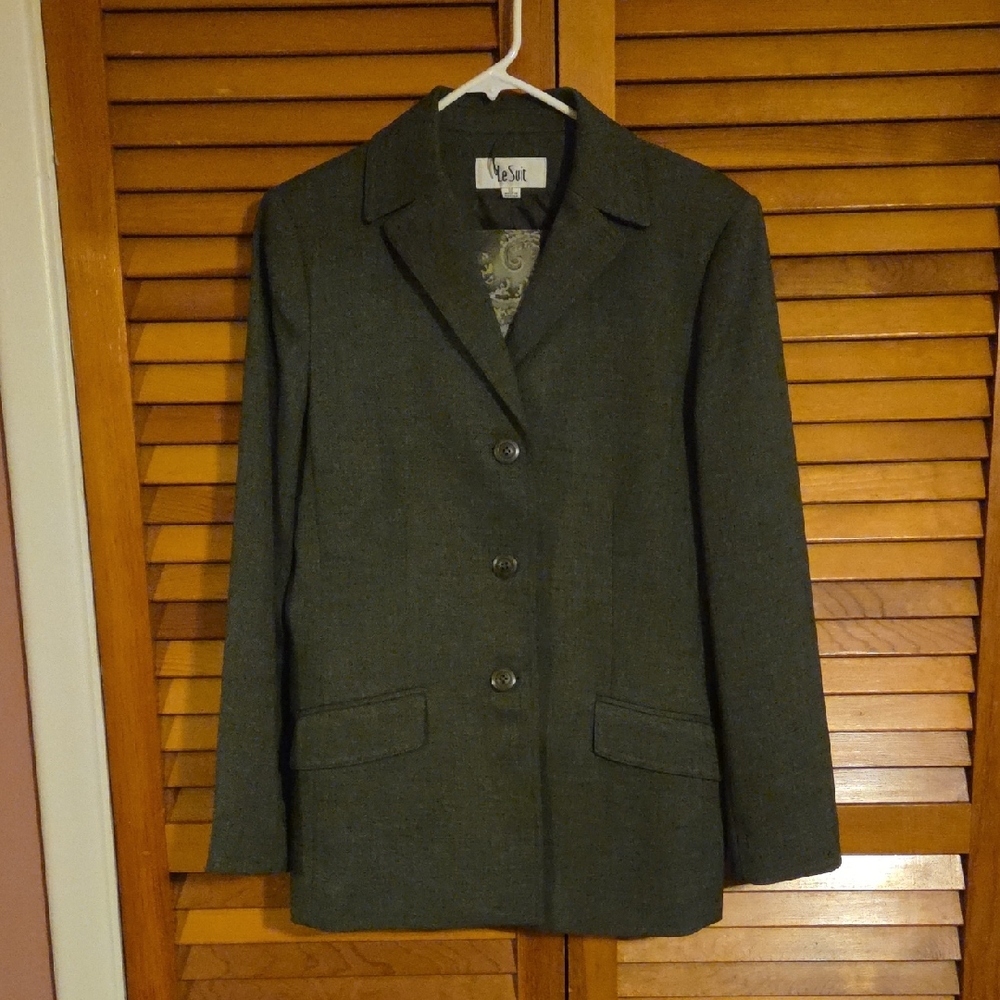 Le Suit Charcoal Blazer